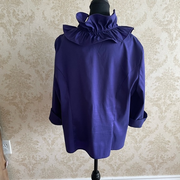 Joseph Ribkoff blouse - Picture 5 of 9